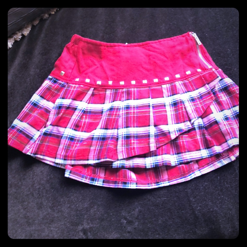 ❤️Justice girl’s size 8 red plaid skirt